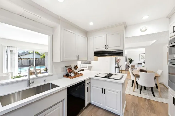 944 Orchid Way, San Jose, California 95117