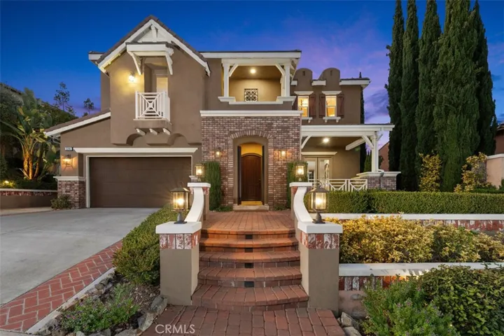 3246 Sitio Avellana