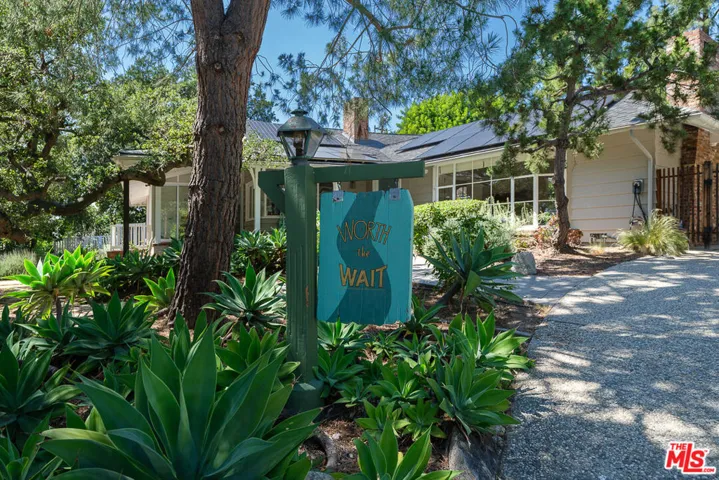 1955 Windover Road, Pasadena, California 91107