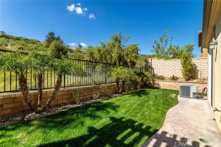 28629 Farrier, Valencia, California 91354