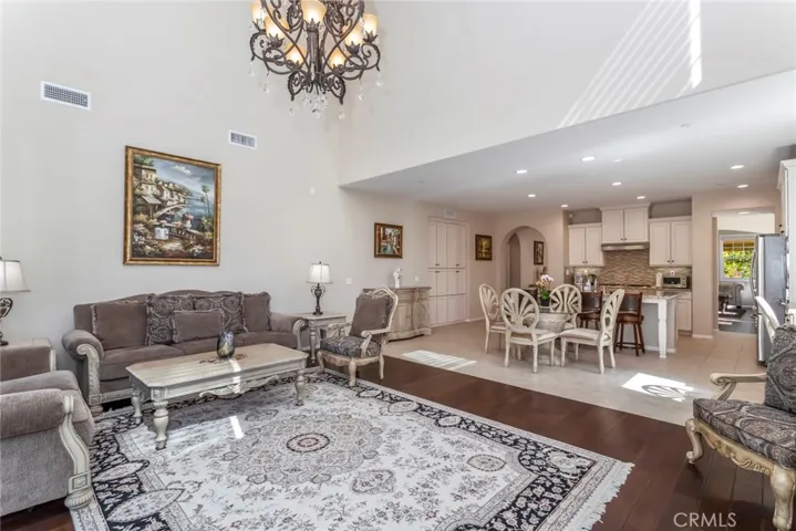 28629 Farrier, Valencia, California 91354
