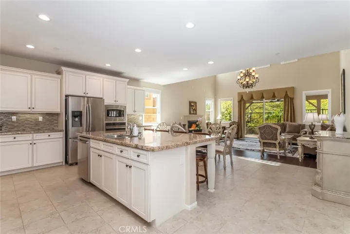 28629 Farrier, Valencia, California 91354