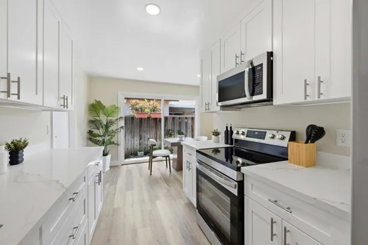 31365 Wheelon Avenue, Hayward, California 94544