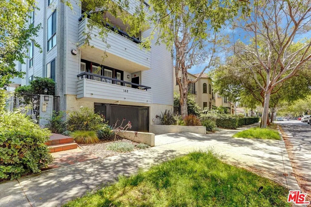 148 S Crescent Dr