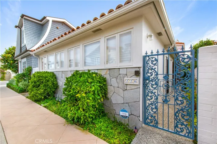 226 Via Koron, Newport Beach, California 92663