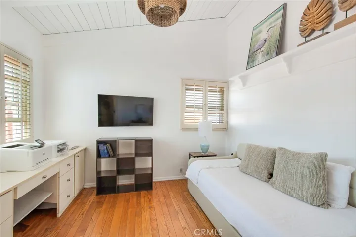 Upstairs office/den