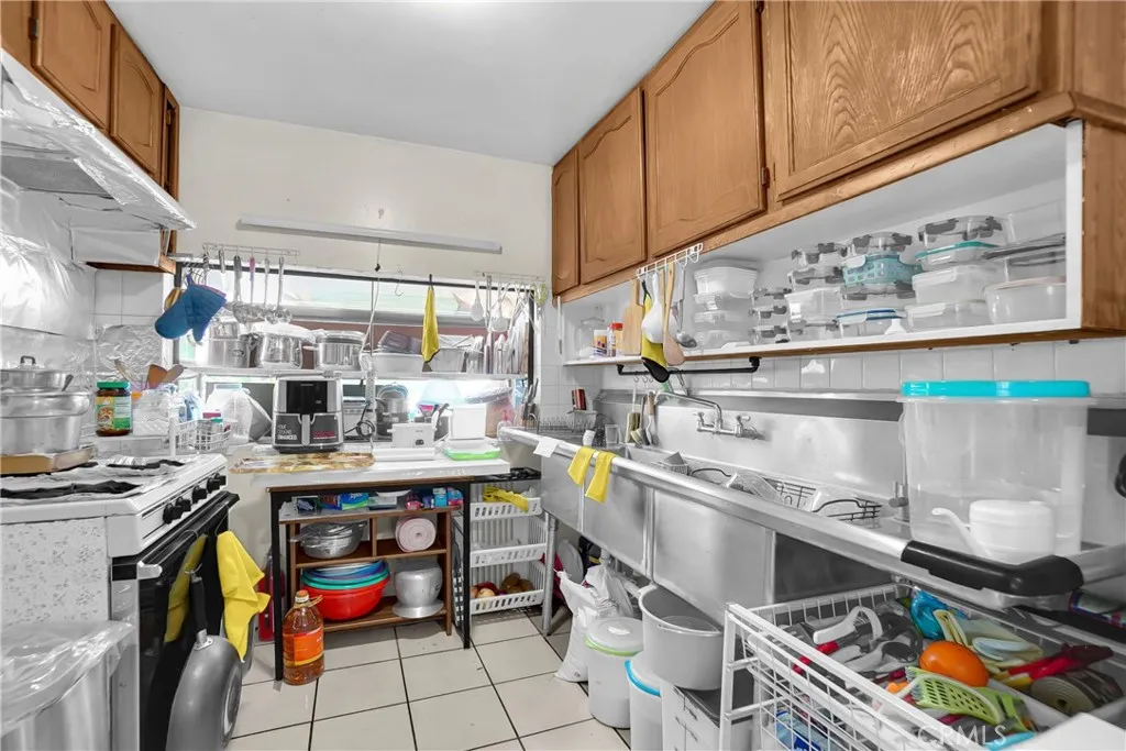 Back House - Kitchen