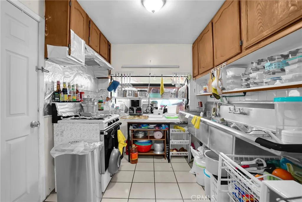 Back House - Kitchen
