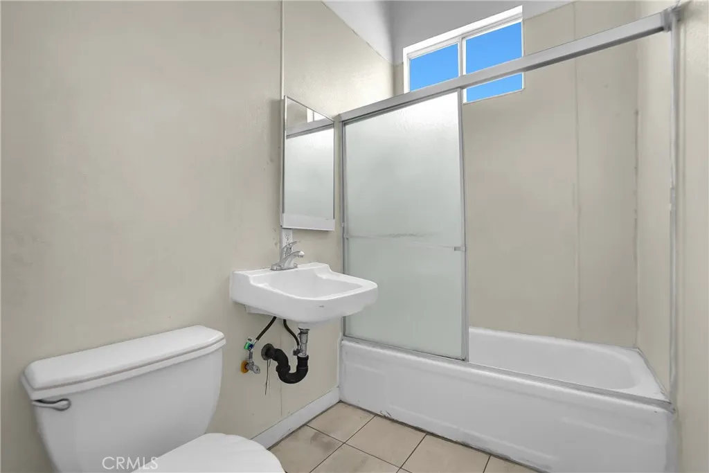 Front House - Bathroom #1