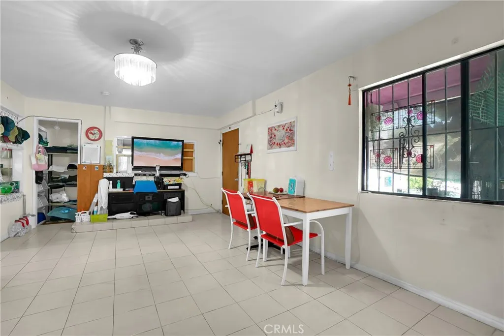 Back House - Living Room