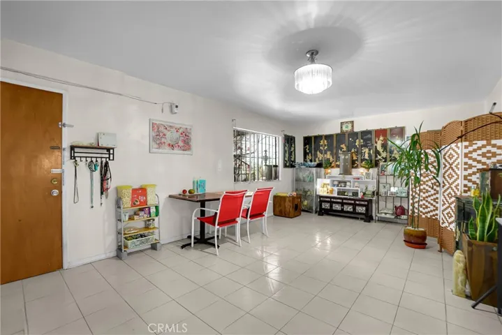 Back House - Living Room
