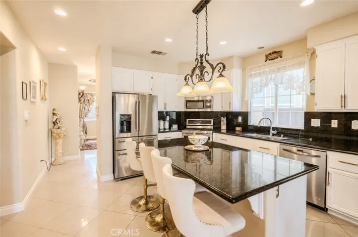 1261 Bee Balm, Hemet, California 92545