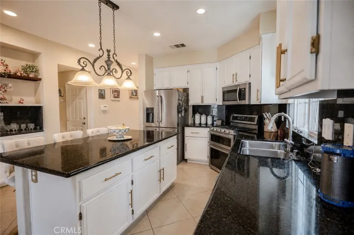 1261 Bee Balm, Hemet, California 92545