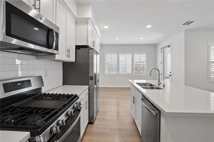 308 Limestone, Lake Forest, California 92610