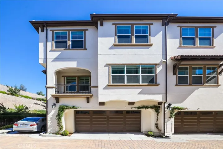 308 Limestone, Lake Forest, California 92610