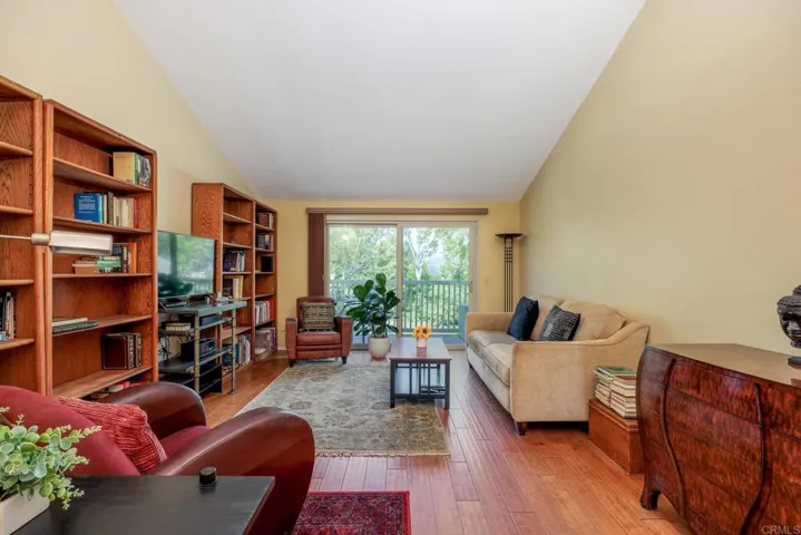 1976 Fairlee Drive, Encinitas, California 92024