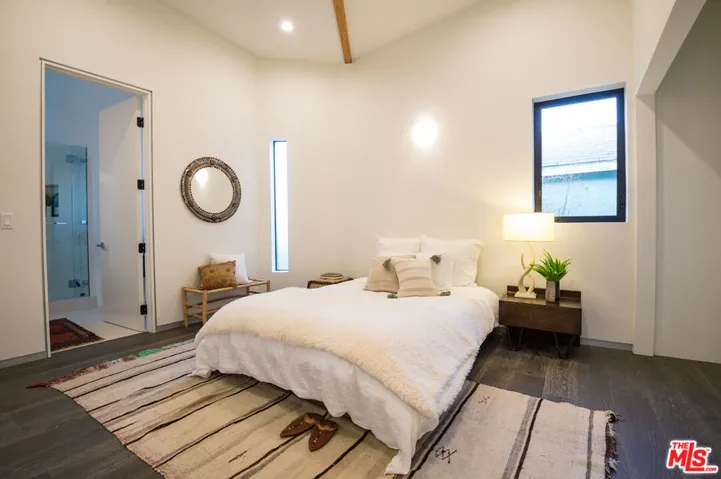 Bed 2