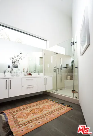 Bath 3