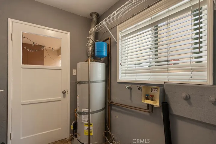 2516 Virginia, Santa Monica, California 90404