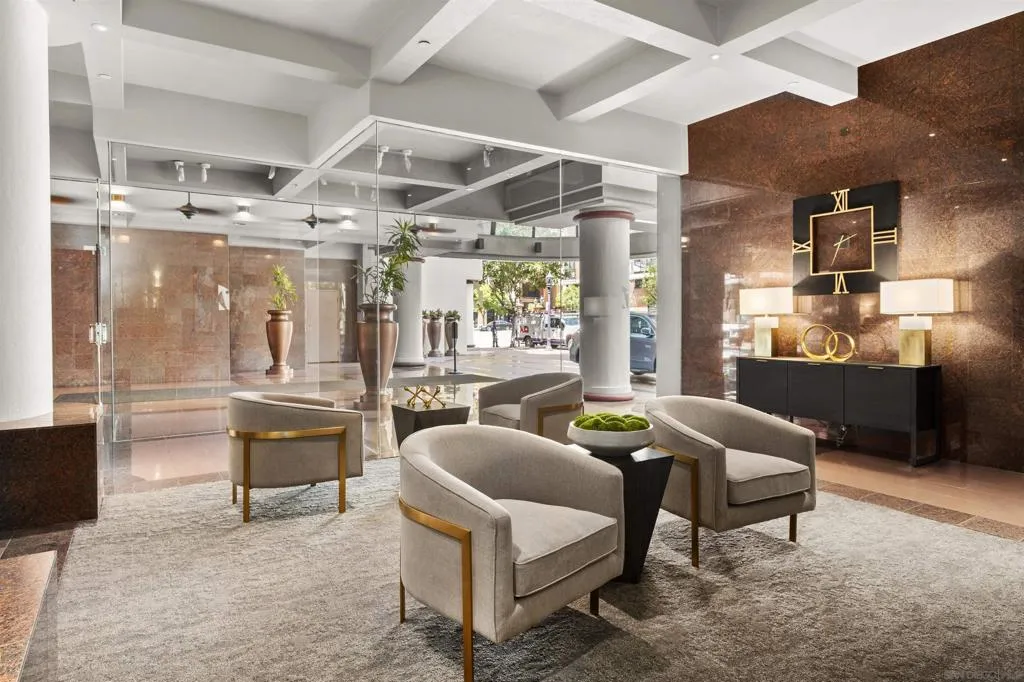 Lobby/Reception