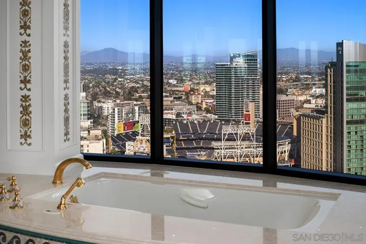 Primary Bath/Spa