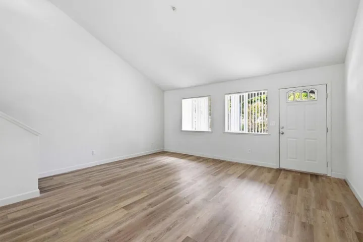 2220 Chanticleer Avenue, Santa Cruz, California 95062