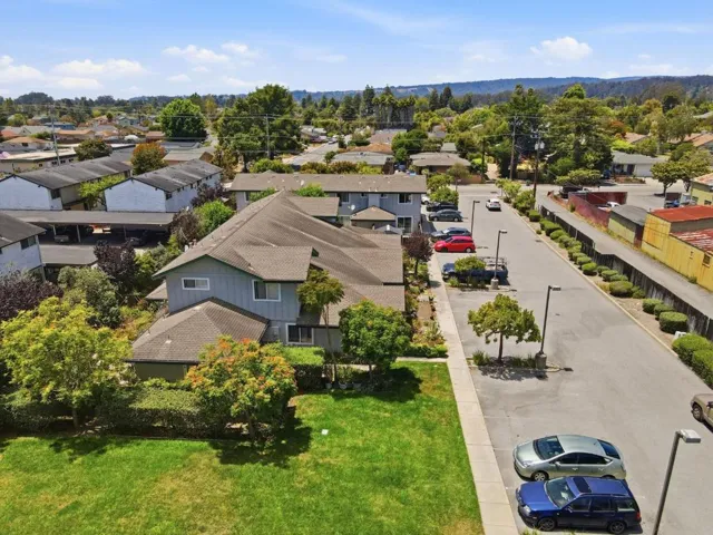 2220 Chanticleer Avenue, Santa Cruz, California 95062