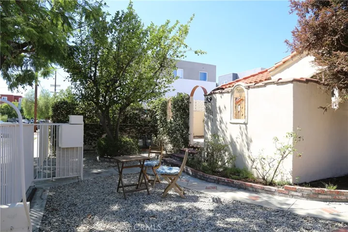5315 Riverton Avenue, North Hollywood, California 91601