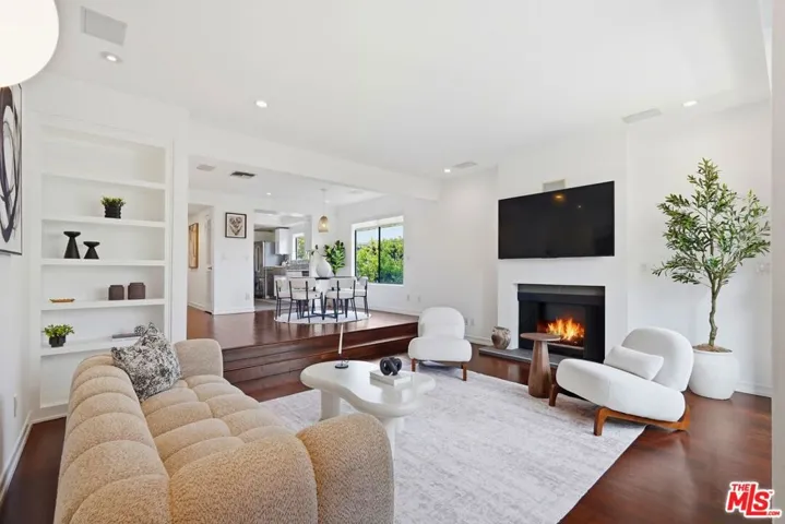 1613 Manning Avenue 1, Los Angeles, California 90024
