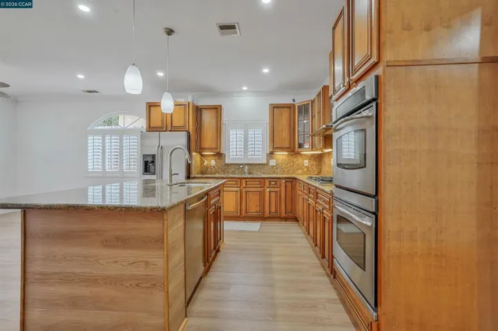 1164 Morello Ave, Martinez, California 94553