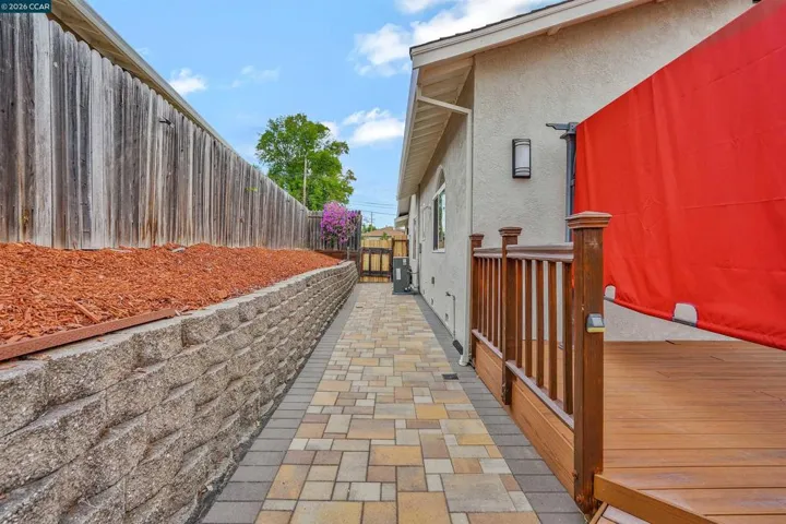 1164 Morello Ave, Martinez, California 94553