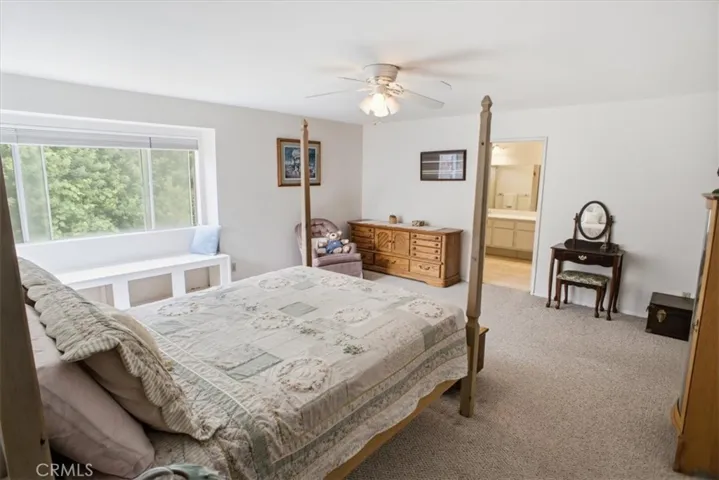 Primary Suite to Primary Bathroom