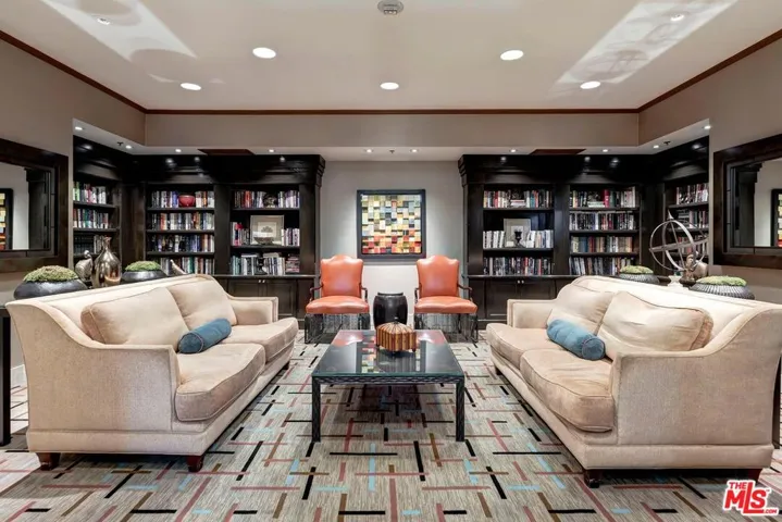 10724 Wilshire Boulevard 611, Los Angeles, California 90024