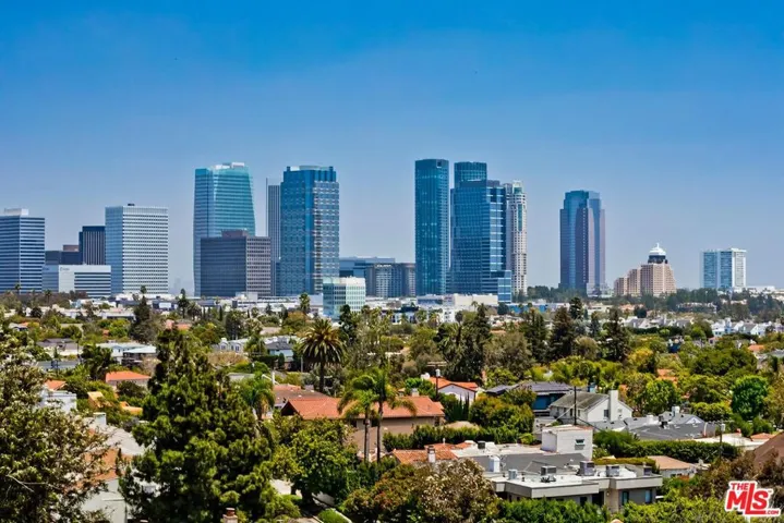 10724 Wilshire Boulevard 611, Los Angeles, California 90024