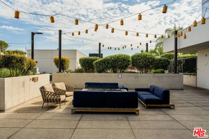 330 W 11th Street 104, Los Angeles, California 90015