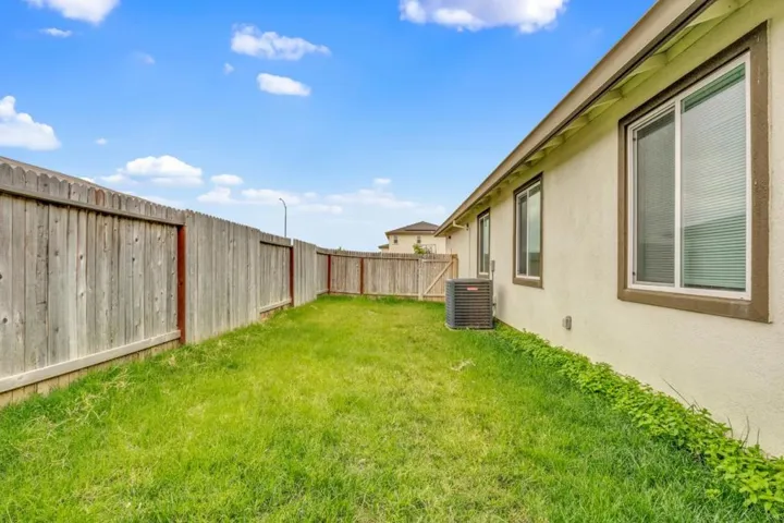 4076 Eugene Drive, Olivehurst, California 95961