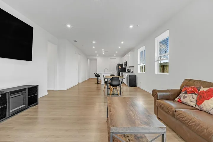 4076 Eugene Drive, Olivehurst, California 95961