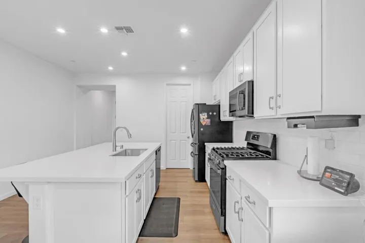 4076 Eugene Drive, Olivehurst, California 95961