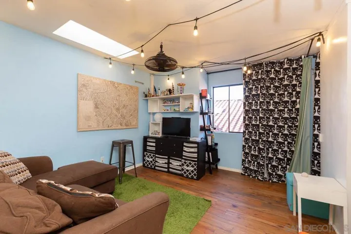 449 G Ave, Coronado, California 92118