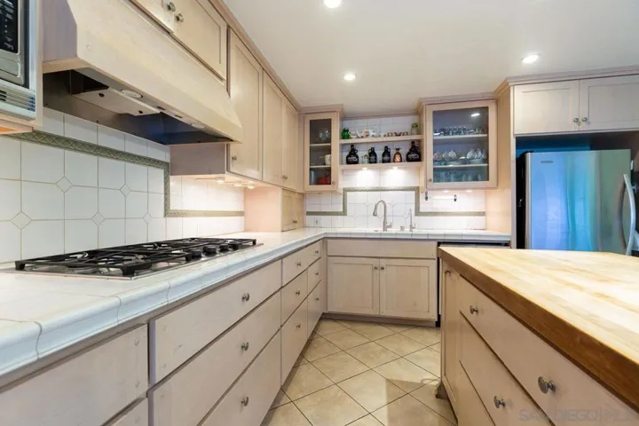 449 G Ave, Coronado, California 92118