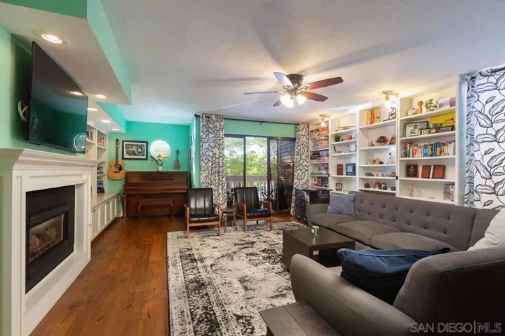 449 G Ave, Coronado, California 92118