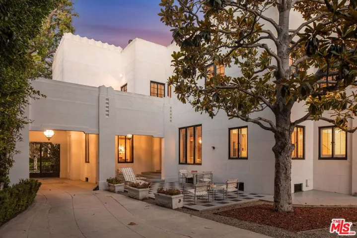 191 S Hudson Avenue, Los Angeles, California 90004