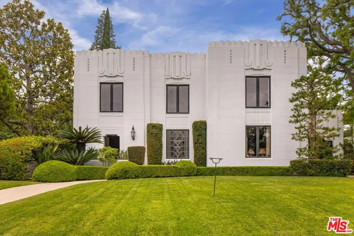 191 S Hudson Avenue, Los Angeles, California 90004