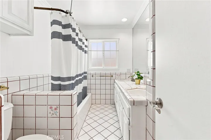 14809 Septo Street, San Fernando, California 91345