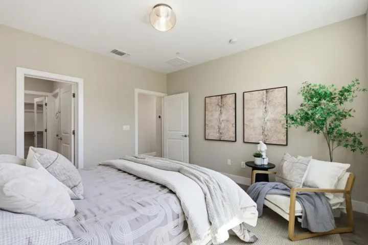 350 Circuit Way, Mountain View, California 94043