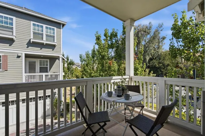 350 Circuit Way, Mountain View, California 94043
