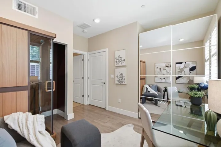 350 Circuit Way, Mountain View, California 94043