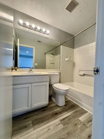 1224 Mohr Circle, Manteca, California 95337