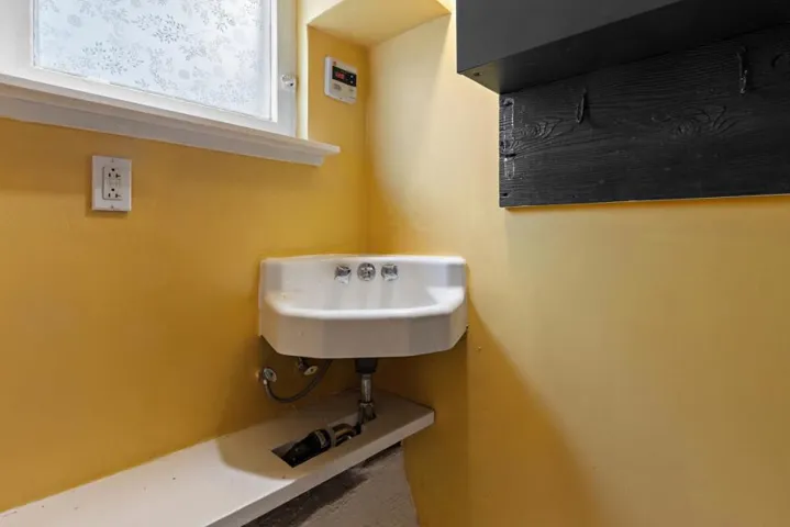 2603 Ellsworth Street, Berkeley, California 94704