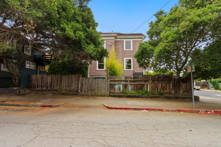 2603 Ellsworth Street, Berkeley, California 94704